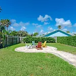 Dog Friendly Home Wprivate Fenced Yard, Garage & Fire Pit Steps To The Beach!