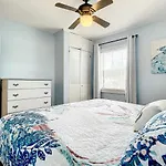 Charming Carriage House Near Historic Canal Street Minutes To The Beach