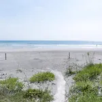 Beachfront Palm House - Walk Right Out To The Pool Beach Access - Ph1B
