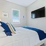 Ocean River View Pool Home Close To Amenities 6635T