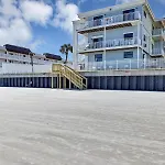 The Sea Esta At Coastal Waters