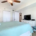 Gorgeous Beachfront Condo - Quiet Complex - Ph6A