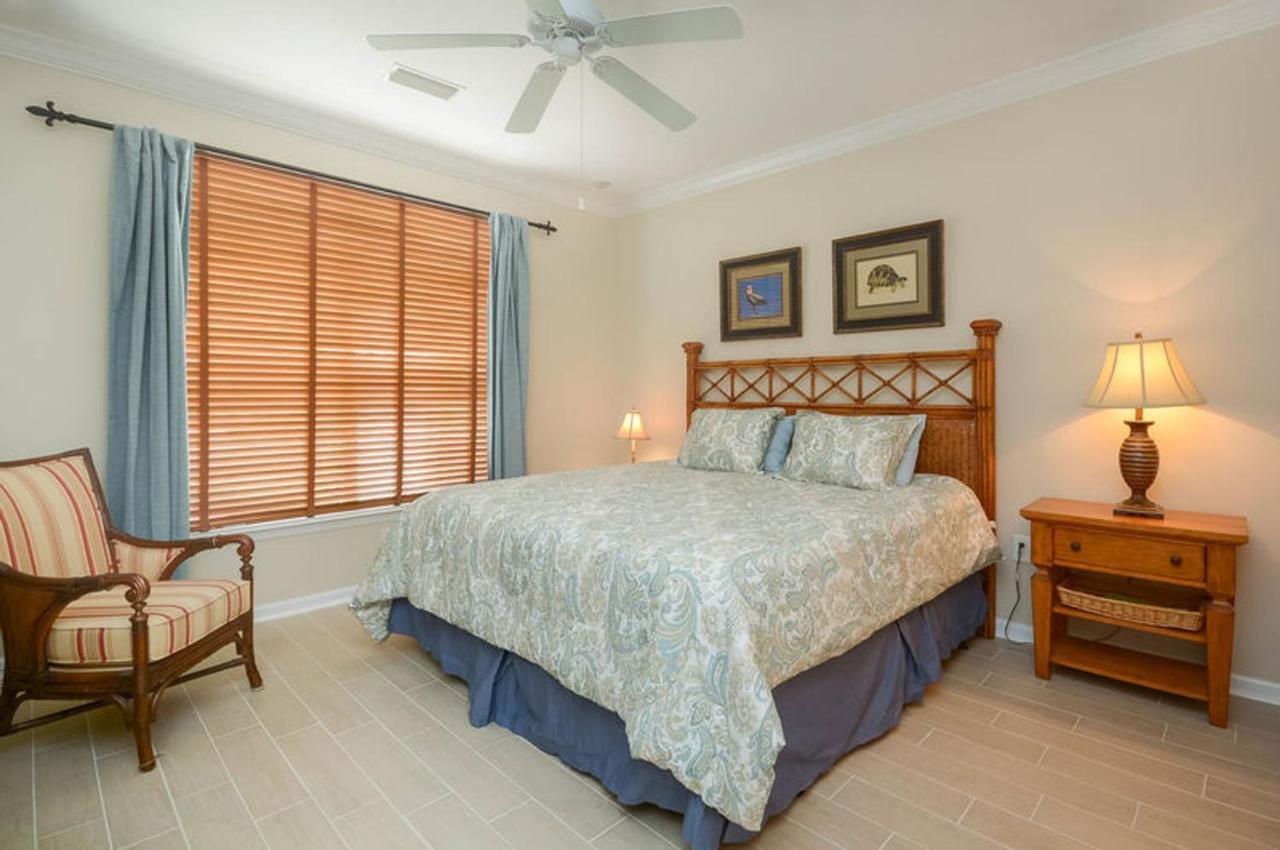 Holiday home Comfortable On Golf Course In Nsb - 1929t New Smyrna Beach