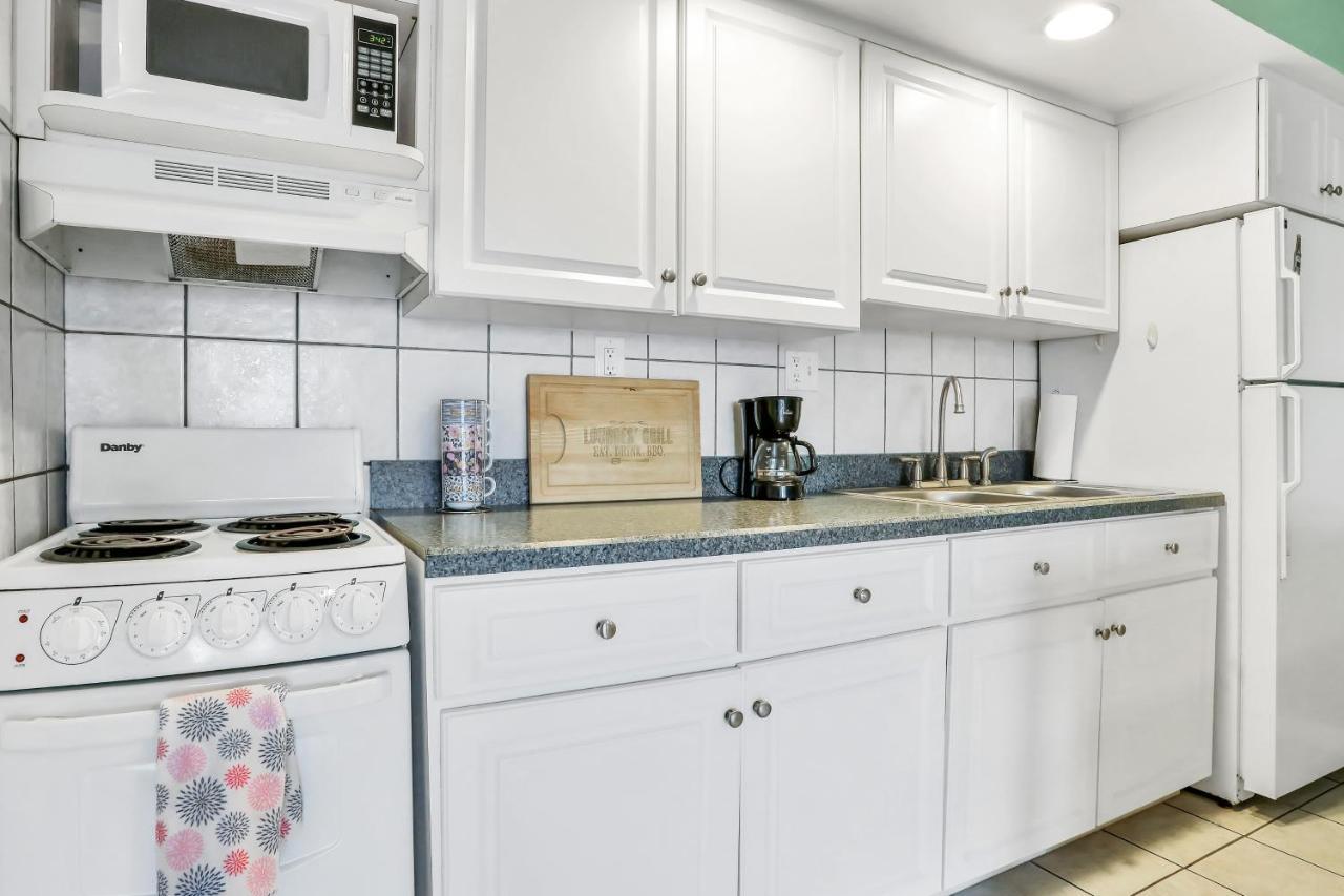 Hotel Mariners Cove 302