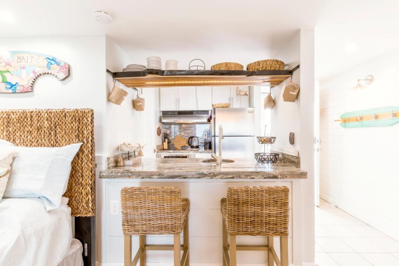 Stunning Ocean Views Steps From The With Pool! Fabulous 4th Floor Studio!