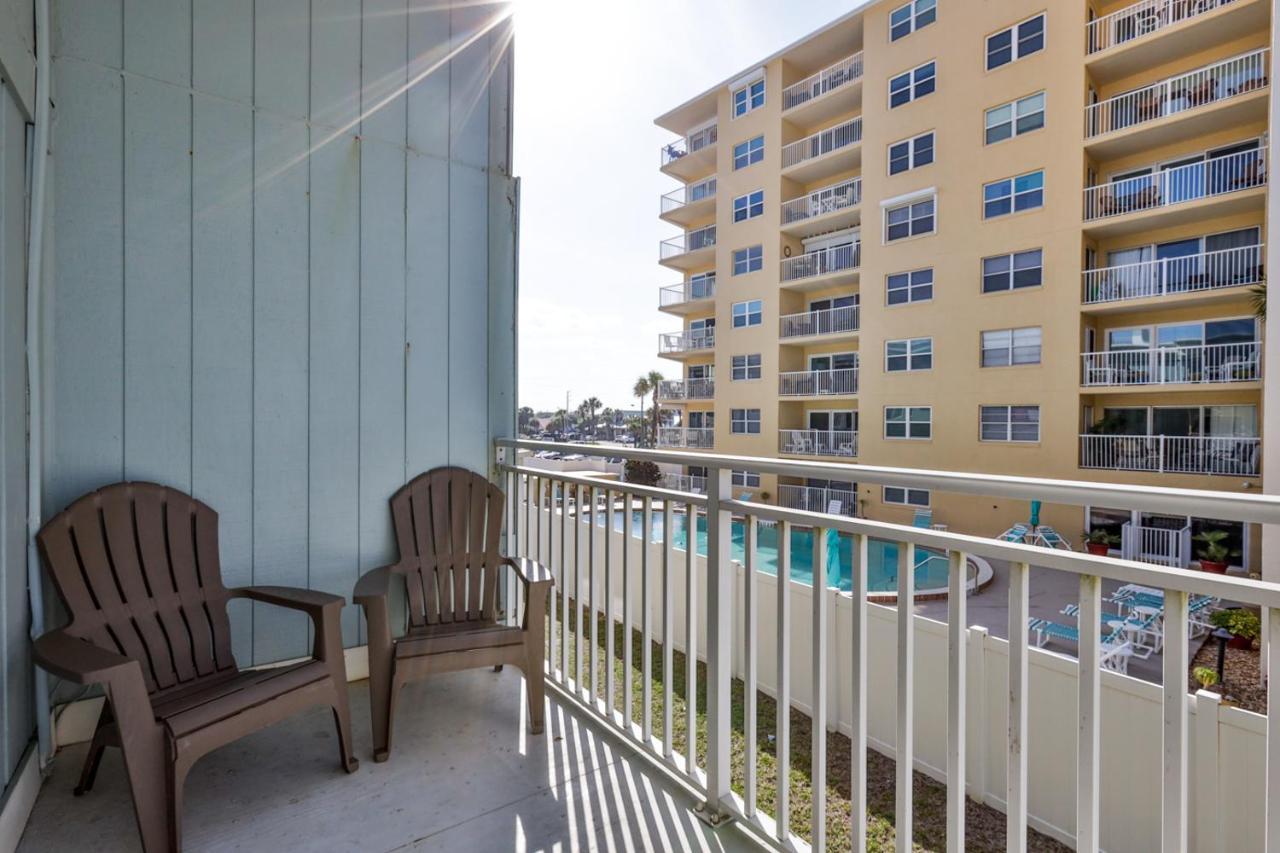 Coastal Waters Hotel 2*