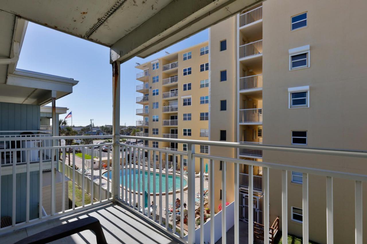 Coastal Waters Hotel 2*