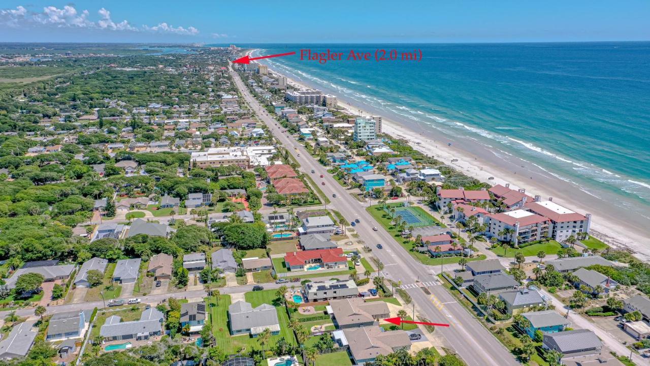 Holiday home Dog Friendly Wprivate Fenced Yard, Garage & Fire Pit Steps To The Beach! New Smyrna Beach