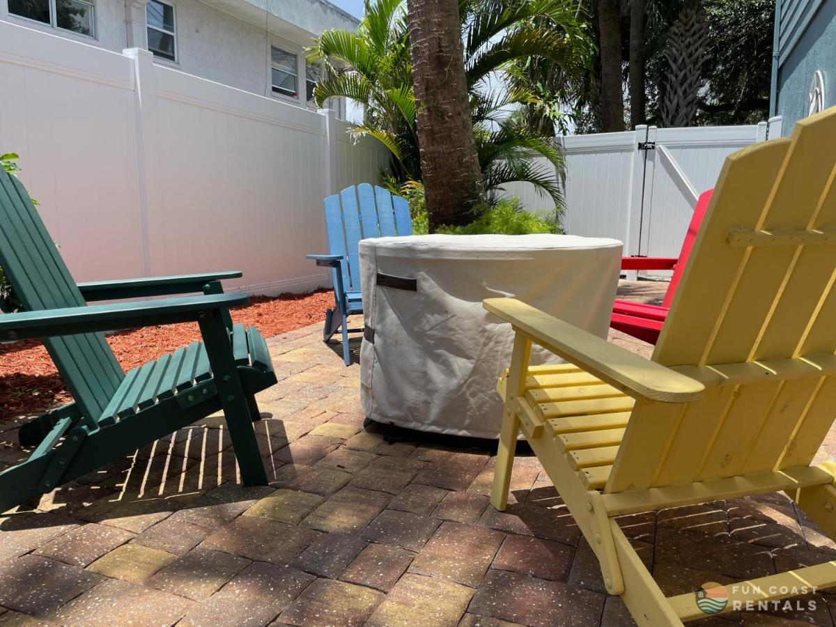 Apartment Beachside Getaway With Private Fenced Yard & Fire Pit Steps From Flagler Avenue!