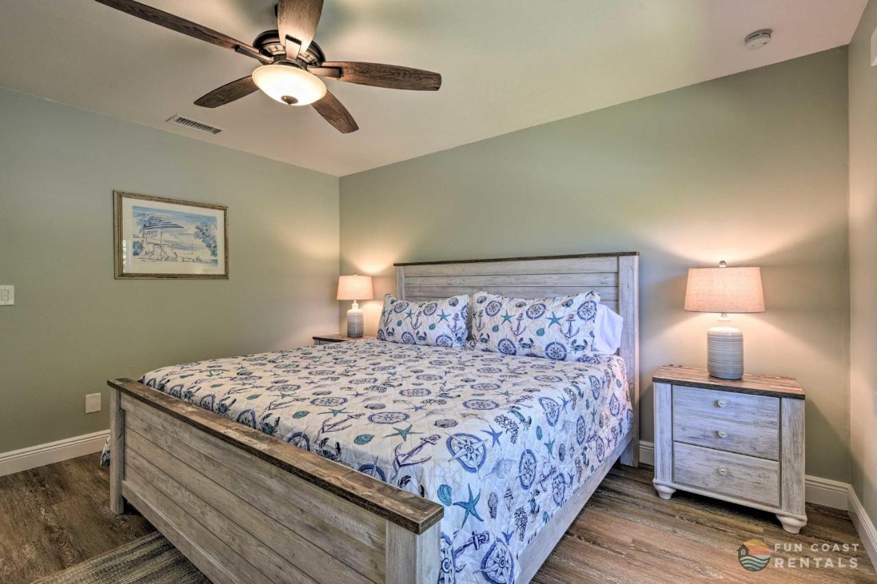Apartment Beachside Getaway With Private Fenced Yard & Fire Pit Steps From Flagler Avenue! New Smyrna Beach