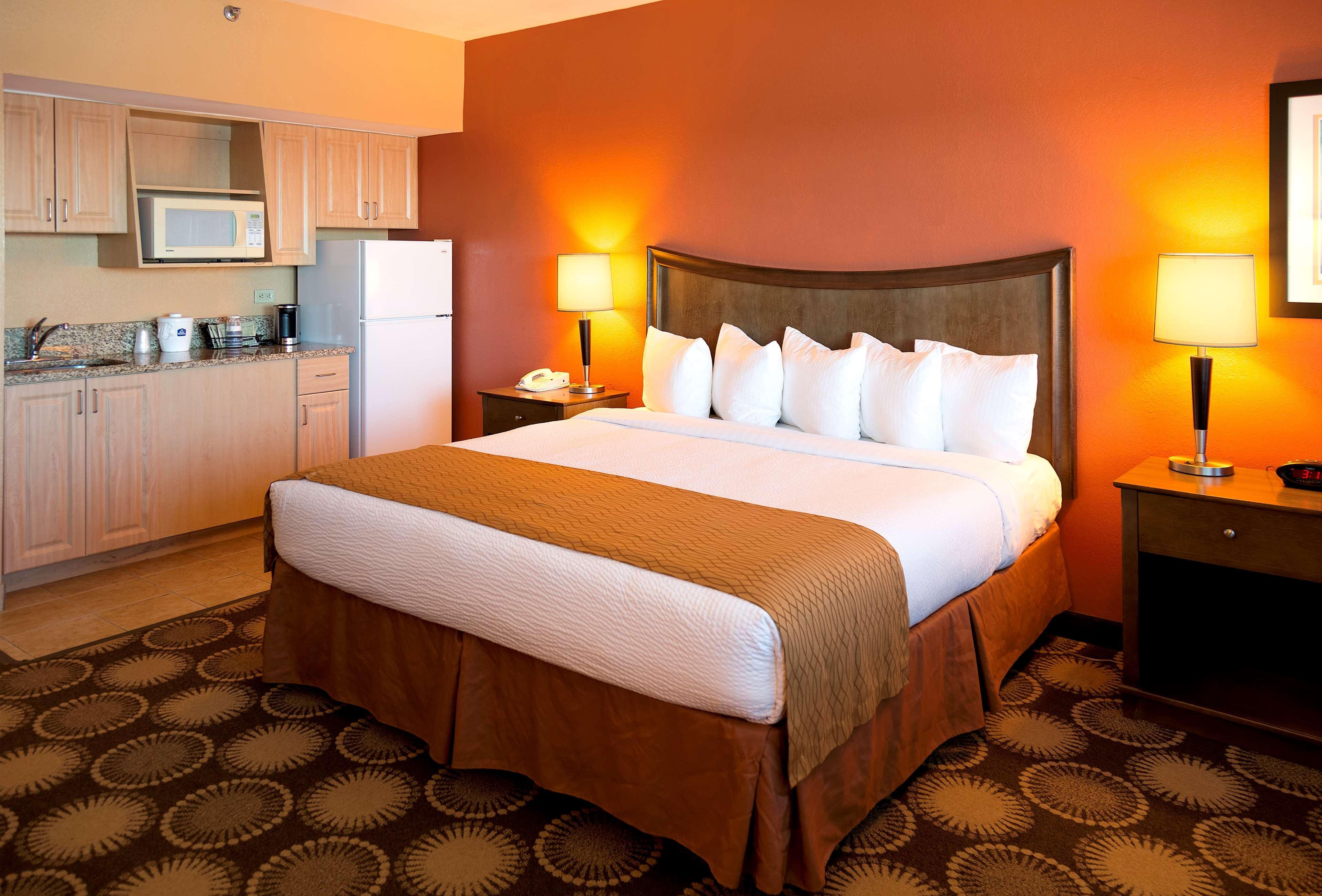 Hotel Western New Smyrna & 3*