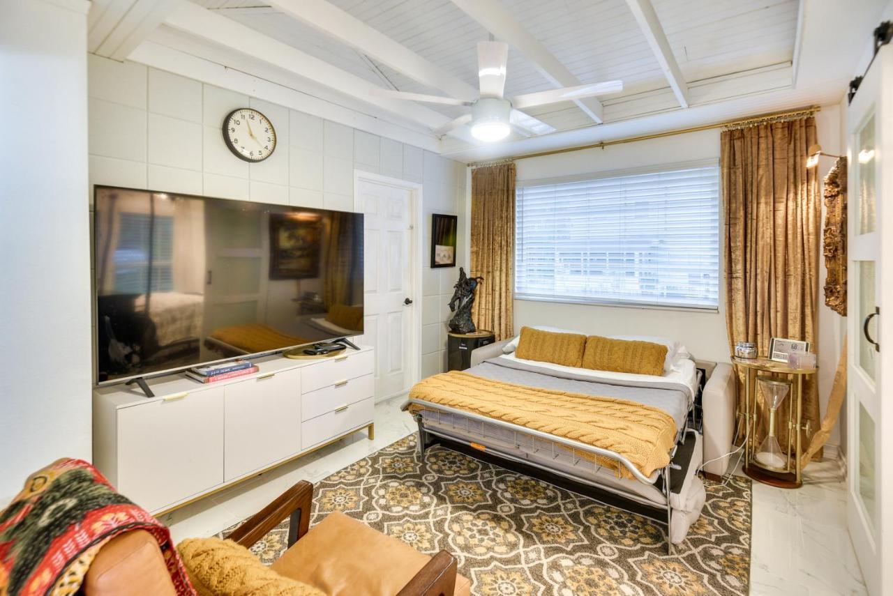 Holiday home New Smyrna About 1 Mi To Downtown!