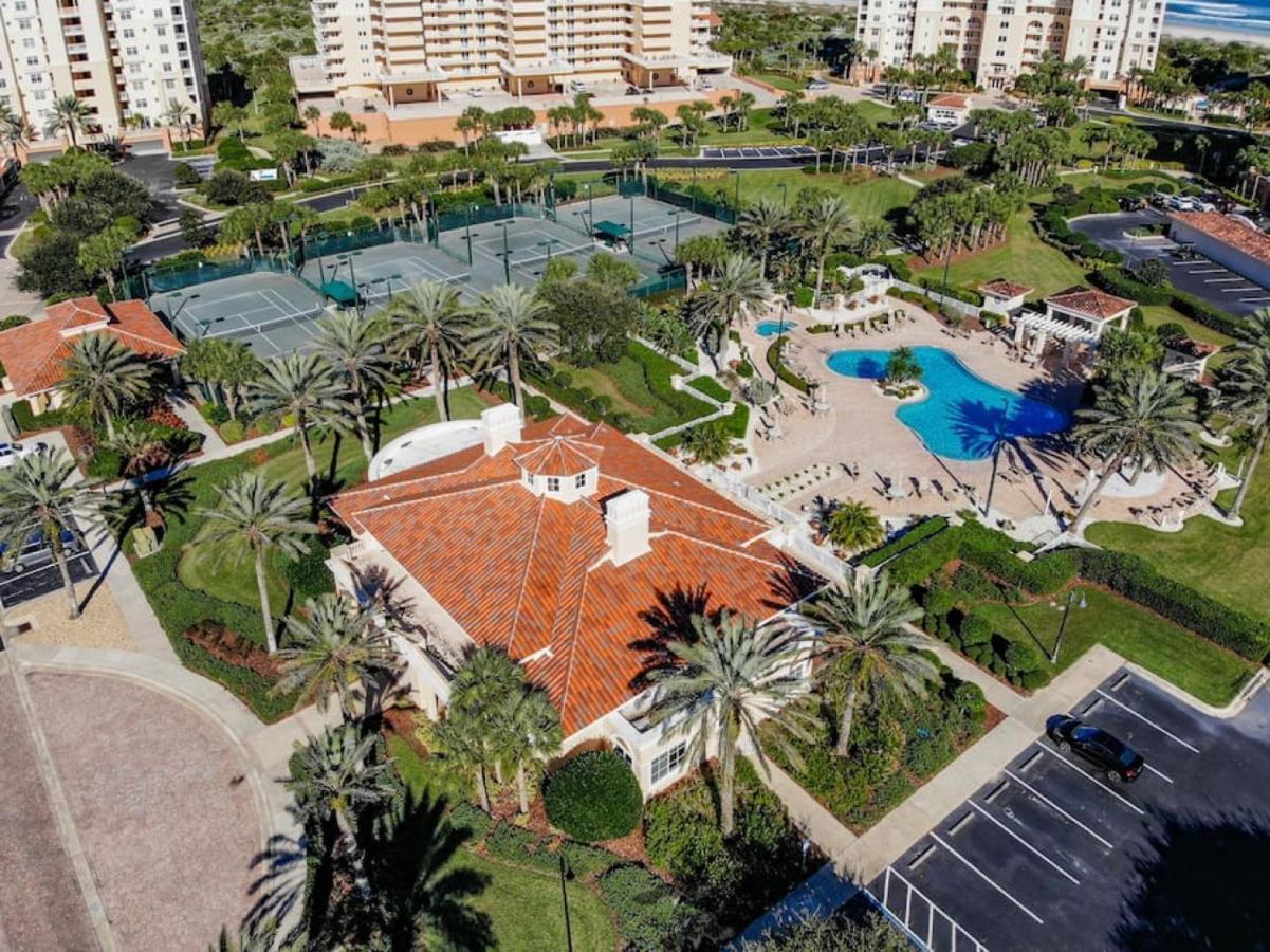 New Smyrna Luxury Beachfront Apartment