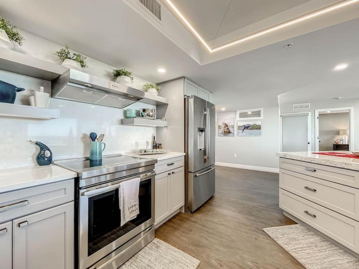 New Smyrna Luxury Beachfront Apartment