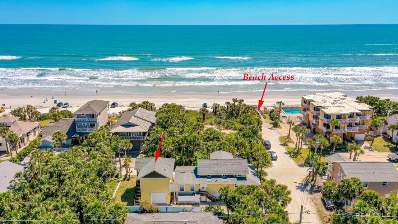 Guest house Dog Friendly Loft Steps From With Gas Barbecue Grill And Upstairs Deck! New Smyrna Beach