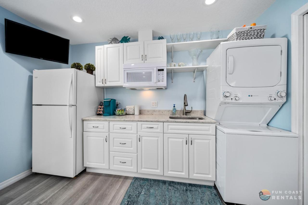 Dog Friendly Loft Steps From With Gas Barbecue Grill And Upstairs Deck! * New Smyrna Beach