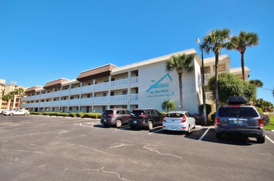 Chateau By The Sea 13c Holiday home New Smyrna Beach