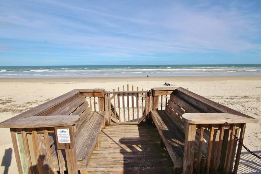 Holiday home Oceanside Village D2 New Smyrna Beach