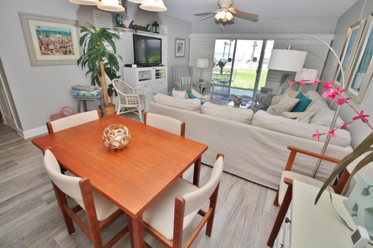 Chateau By The Sea 13c Holiday home New Smyrna Beach