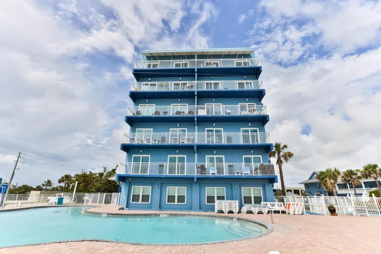 Oceanfront Coconut Palms Condo! 1-1 With Stunning Views