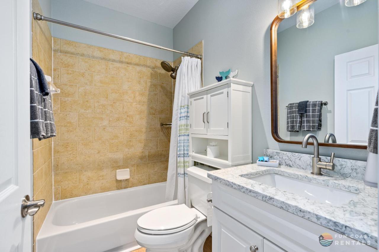 Flagler Avenue Beachside Retreat Apartment *