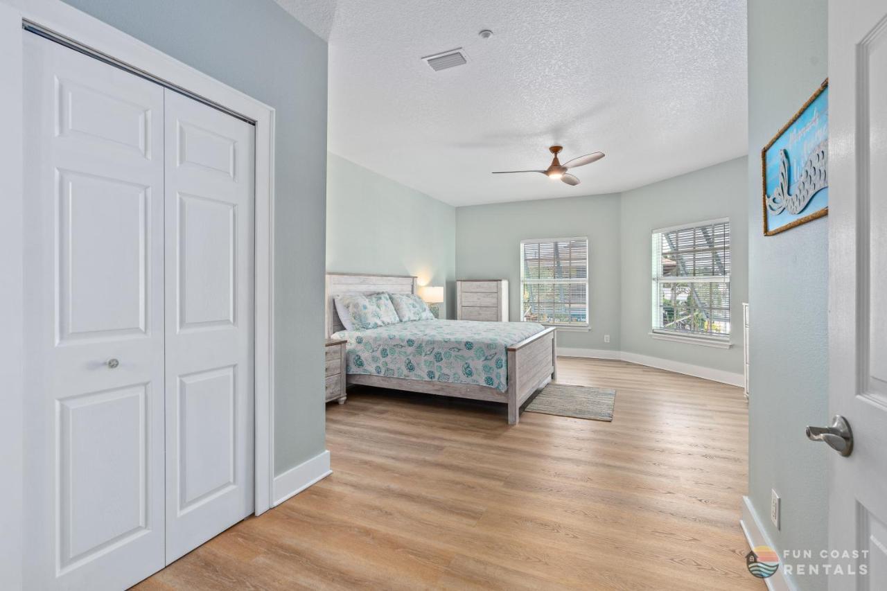 Flagler Avenue Beachside Retreat New Smyrna Beach