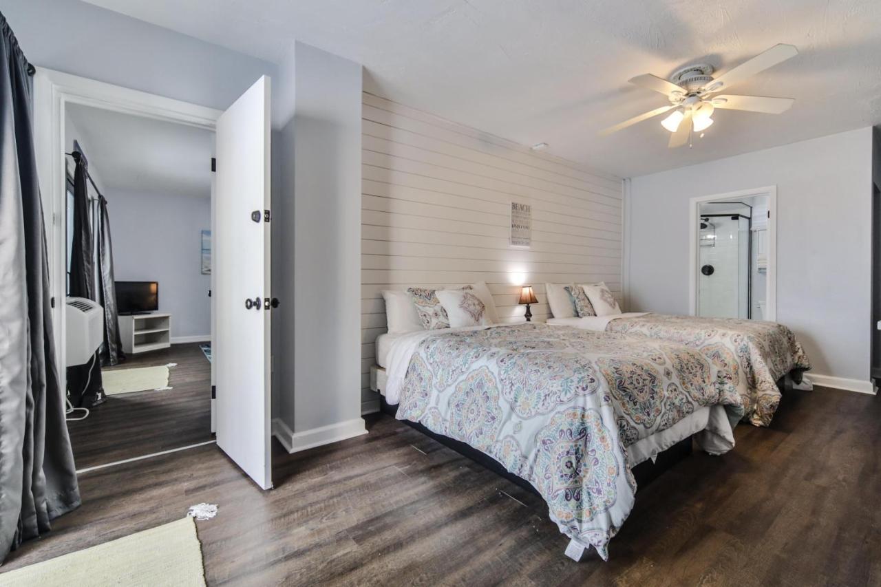 Coastal Life 206 - A 2nd Floor With 2 Single Beds *