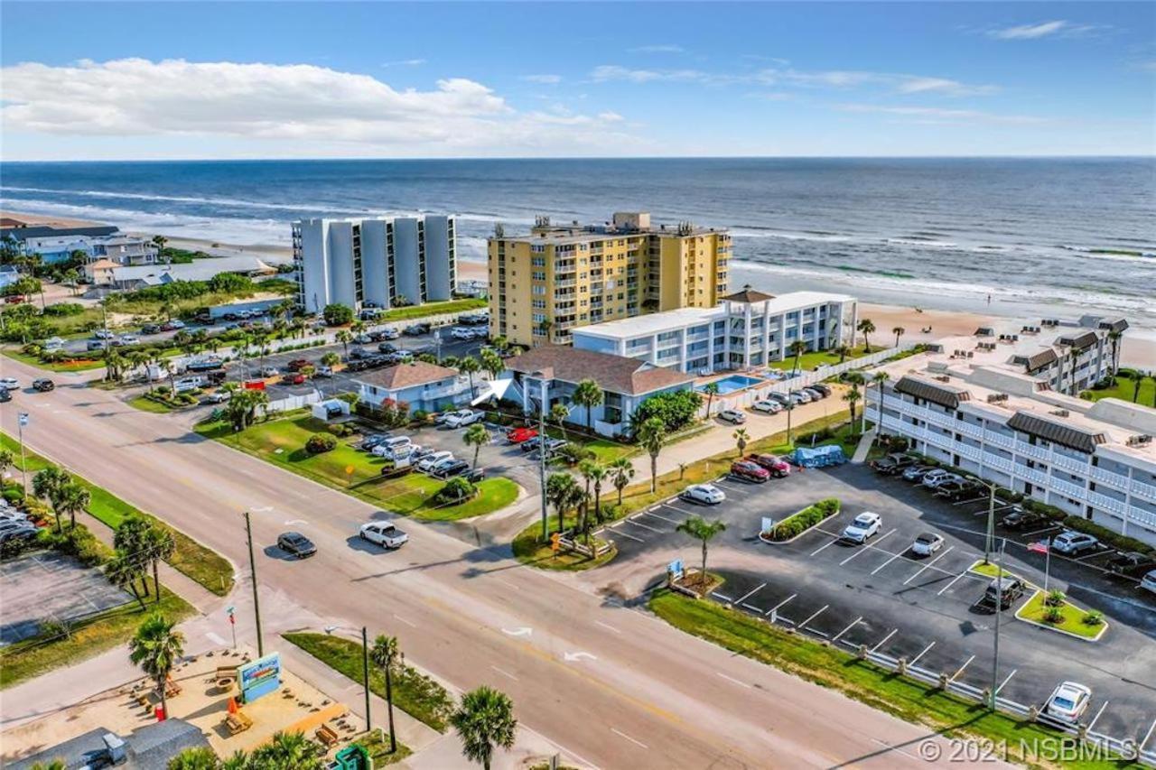Coastal Life 206 - A 2nd Floor With 2 Single Beds Resort New Smyrna Beach