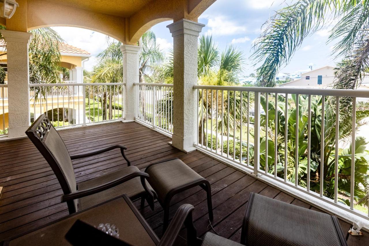 Luxury Cearra Del Ray Townhome Seconds To 2-car Garage Villa New Smyrna Beach
