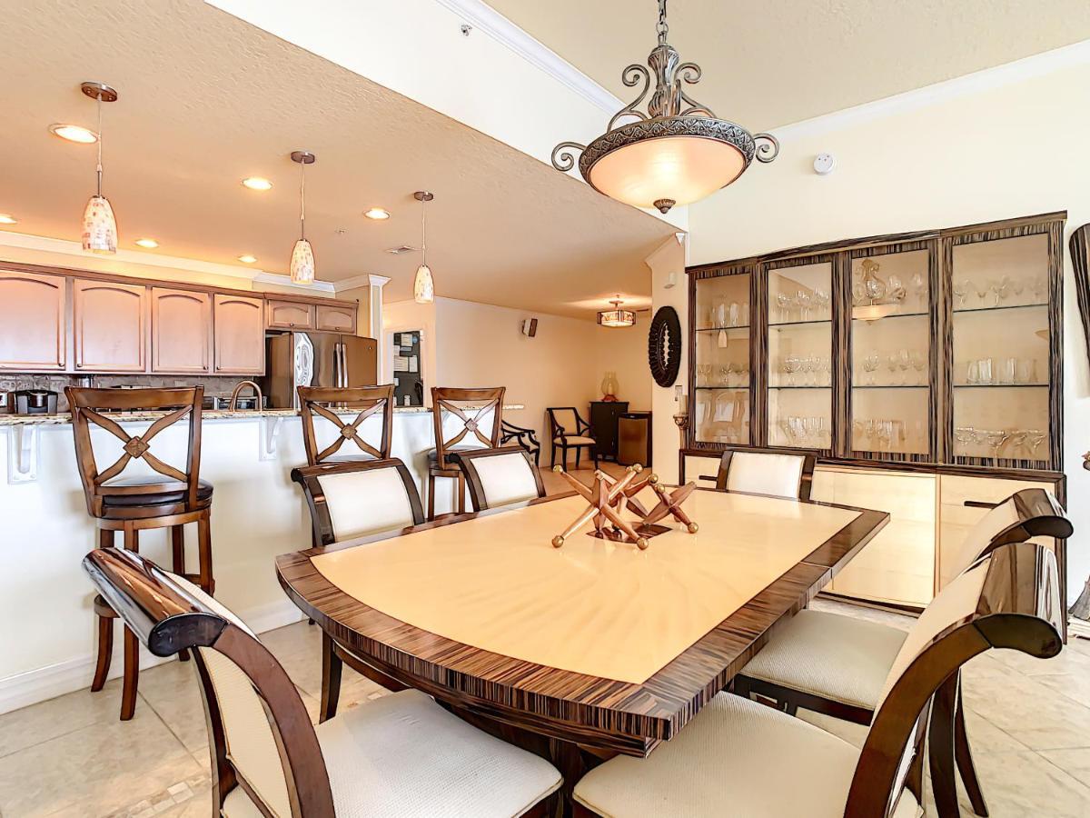 Apartment Luxury Beachfront Malibu On 7th Floor ~ Close To Shopping Dining ~ Malibu 703 New Smyrna Beach