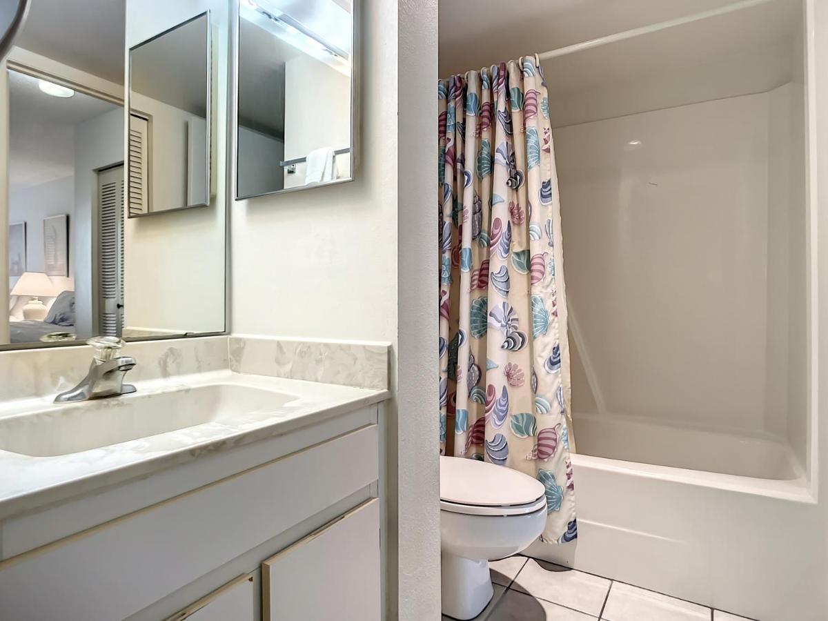 Ocean View With A Beachfront Pool At Ocean Trillium ~ 203 Apartment *