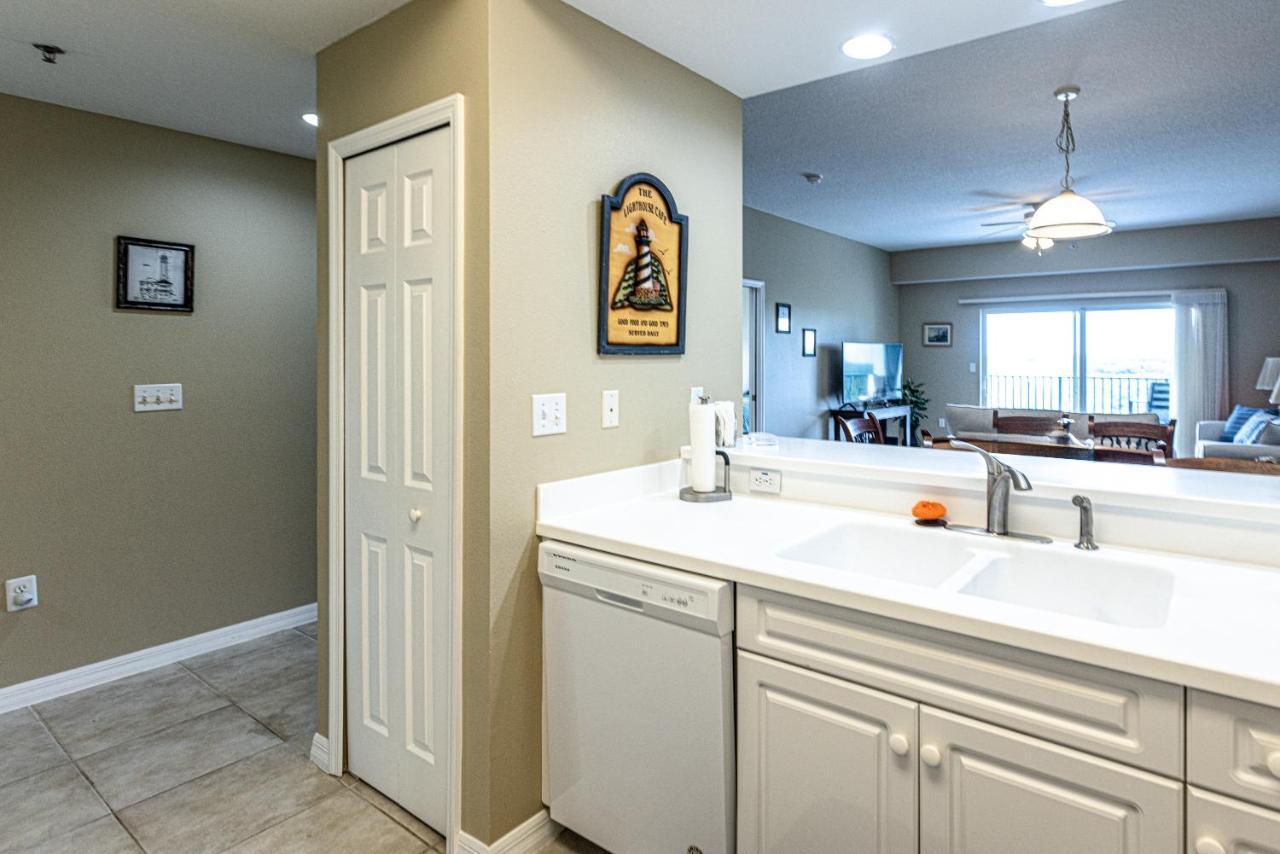 Estuary Views Close To Pool Amenities Walk To 9-505