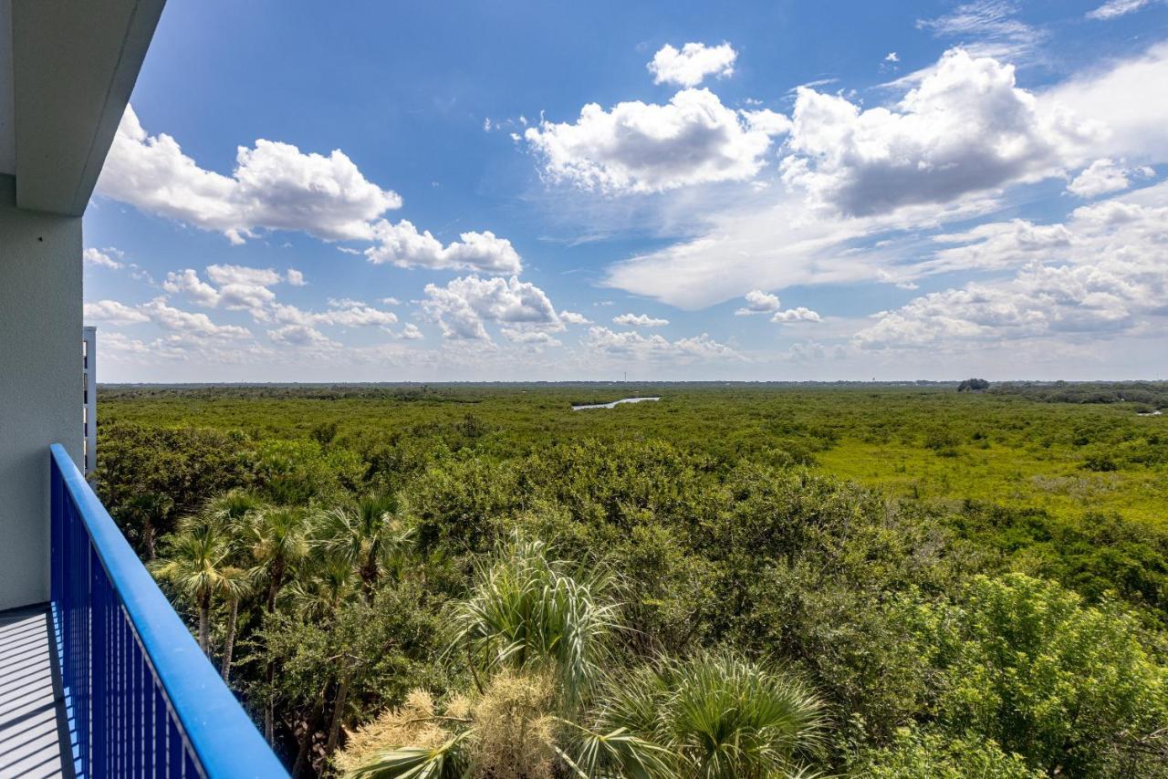 Estuary Views Close To Pool Amenities Walk To 9-505