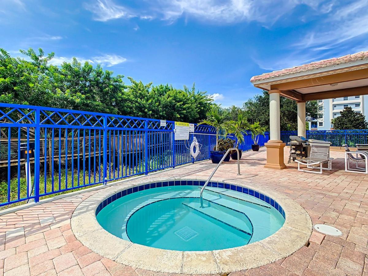 Delightful Modern Coastal Themed 32 In Oceanwalk. ~ow3-303 * New Smyrna Beach