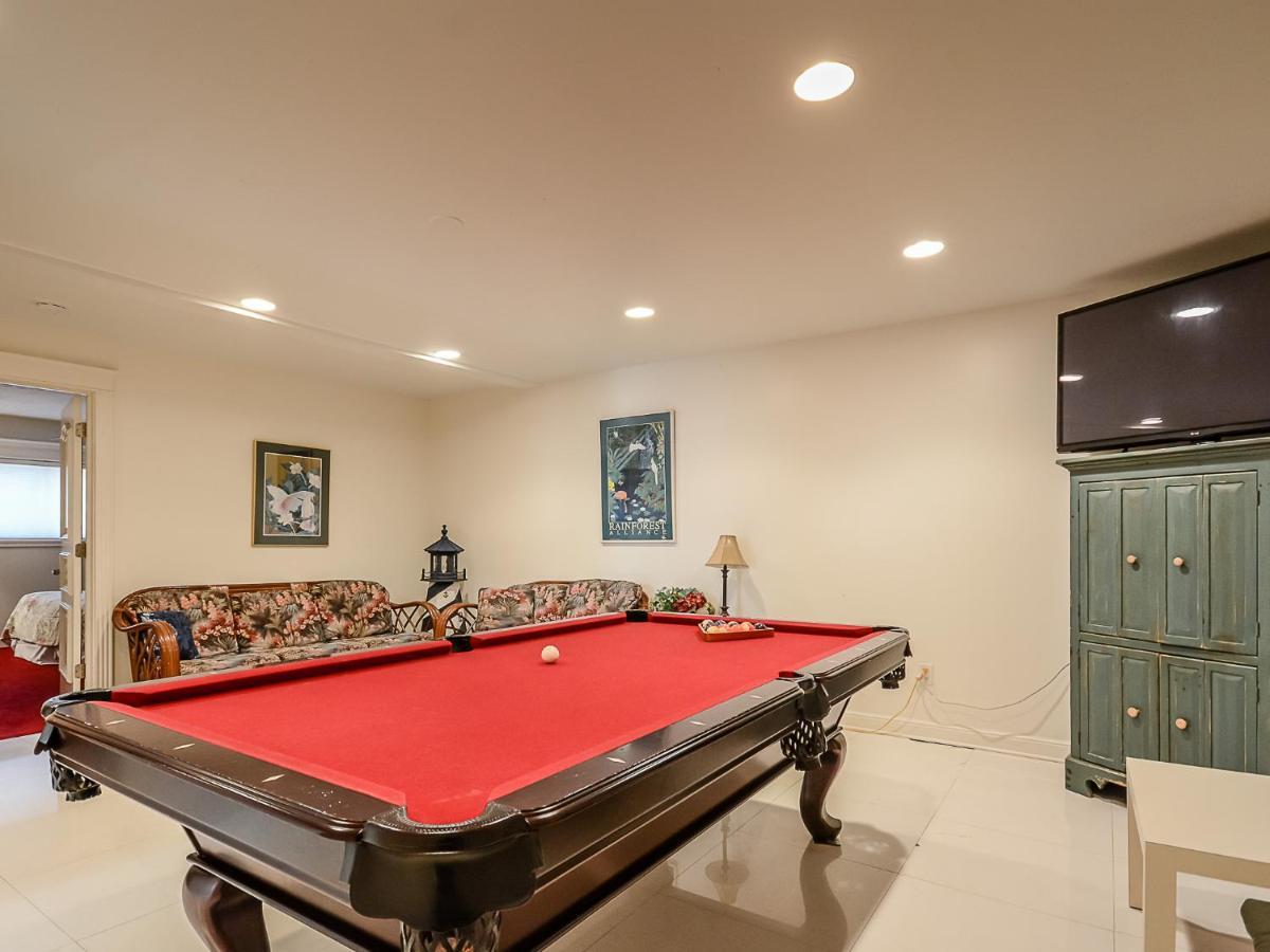 Large Beachfront Deck On Car Free - 5747 S. Atlantic Holiday home *