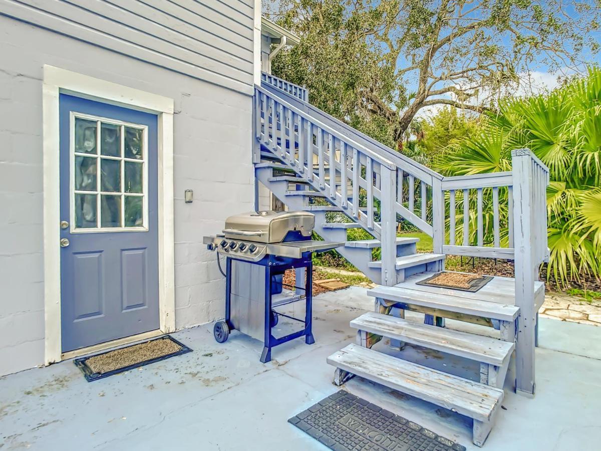 Holiday home Charming Carriage House Near Historic Canal Street Minutes To The *