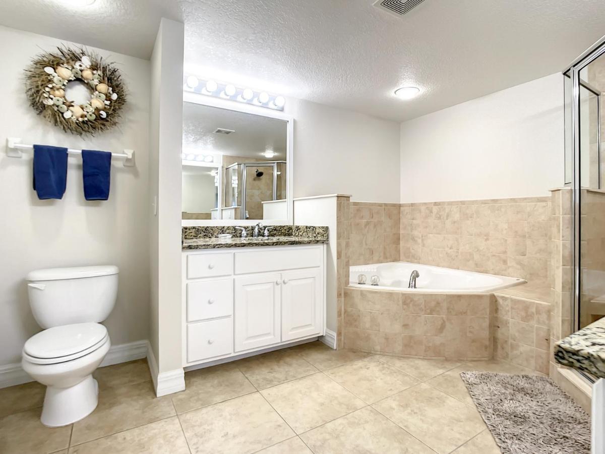 Set Sail In Beautiful Coastal Themed 32 With Gorgeous Ocean Views Ow13-305 New Smyrna Beach