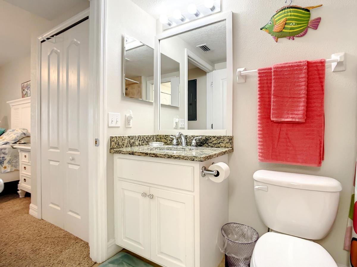 Set Sail In Beautiful Coastal Themed 32 With Gorgeous Ocean Views Ow13-305 Apartment *