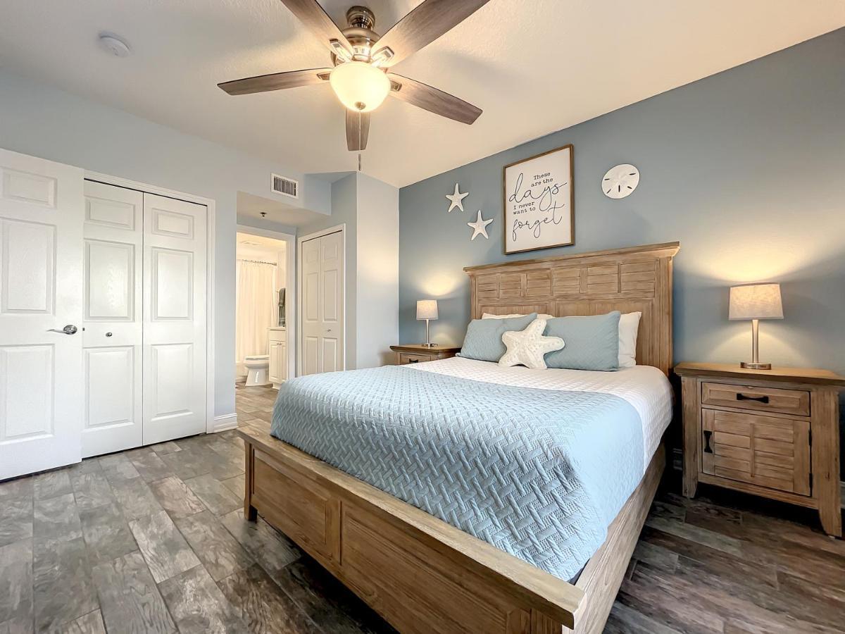 Delightful Modern Coastal Themed 32 In Oceanwalk. ~ow3-303