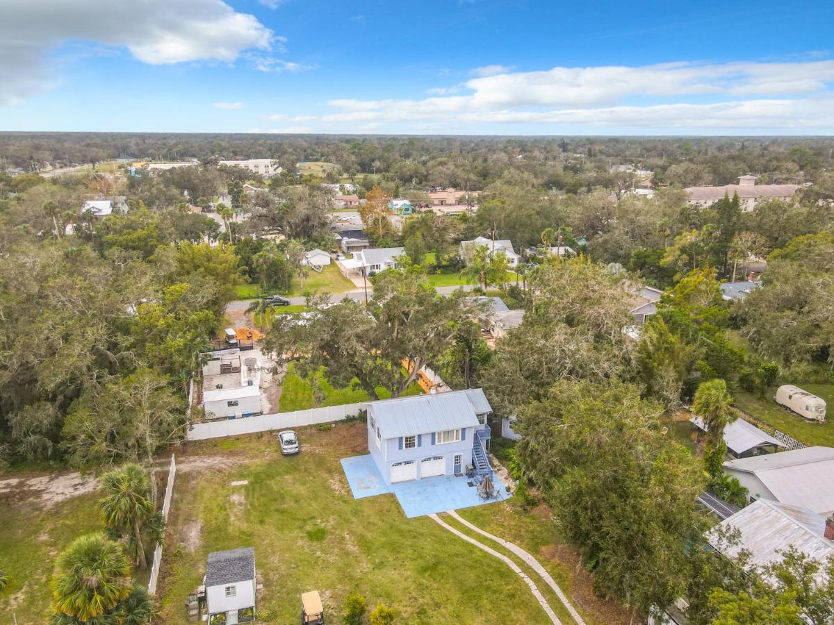 Charming Carriage House Near Historic Canal Street Minutes To The * New Smyrna Beach