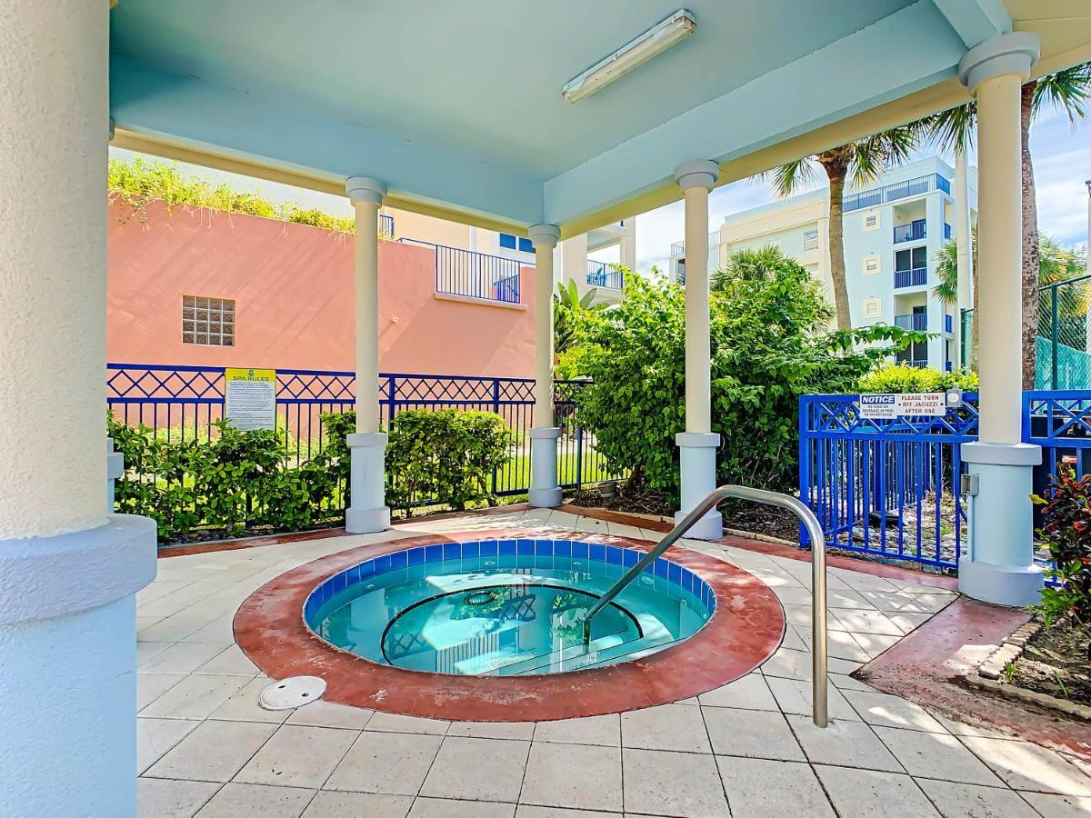 Take In These Beautiful Views Of The Ocean In Gorgeous 22 Condo. Ow1-302 Apartment New Smyrna Beach