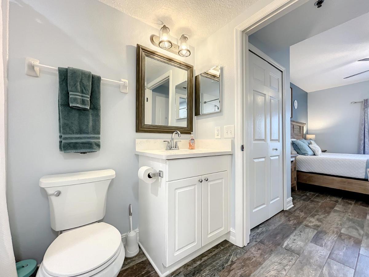 Delightful Modern Coastal Themed 32 In Oceanwalk. ~ow3-303 Apartment New Smyrna Beach