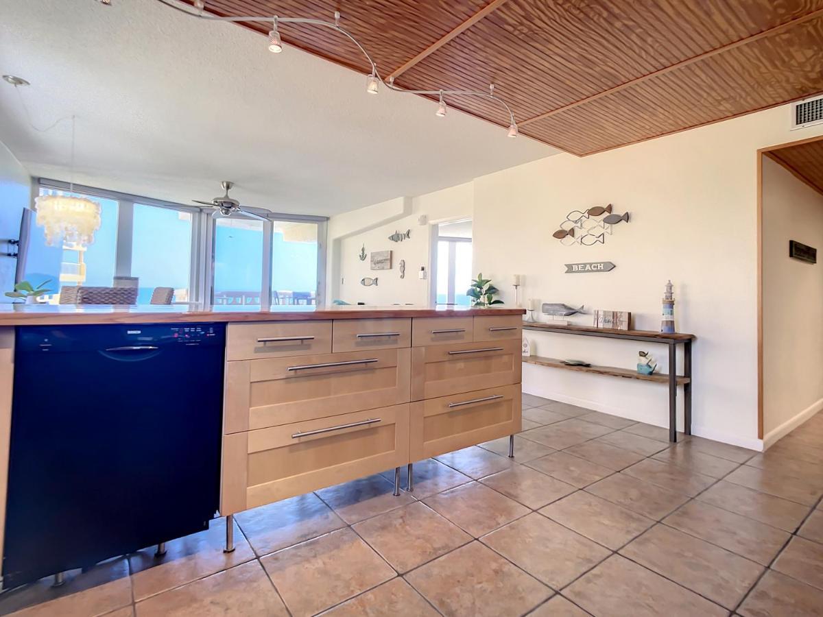 Sea Forever Beachfront Golden Arms 501 ~ Walk To Shopping Dining Night Life On Flagler Ave. * New Smyrna Beach