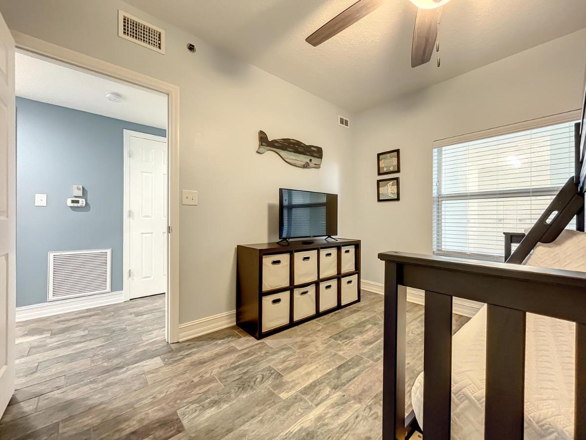 Delightful Modern Coastal Themed 32 In Oceanwalk. ~ow3-303 Apartment *