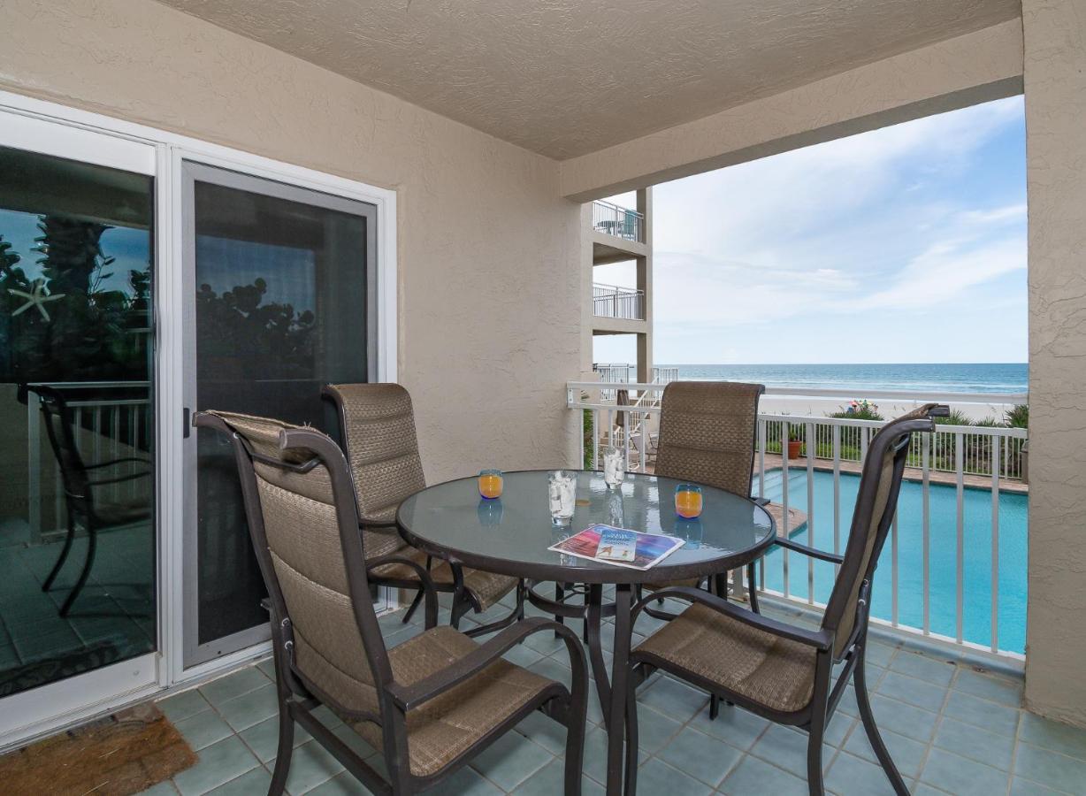 Apartment Beachfront Palm House - Walk Right Out To The Pool Access - Ph1b New Smyrna Beach