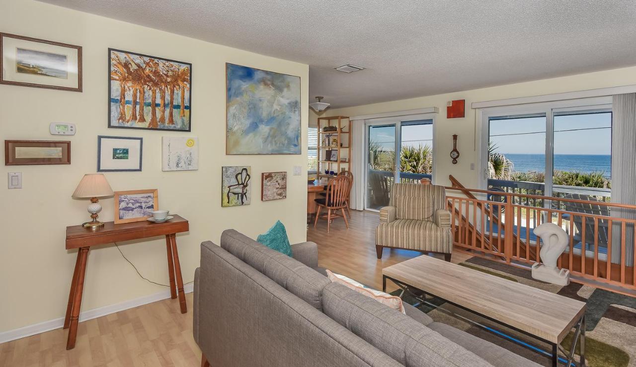 The Artist House- Beachfront - 6298s *