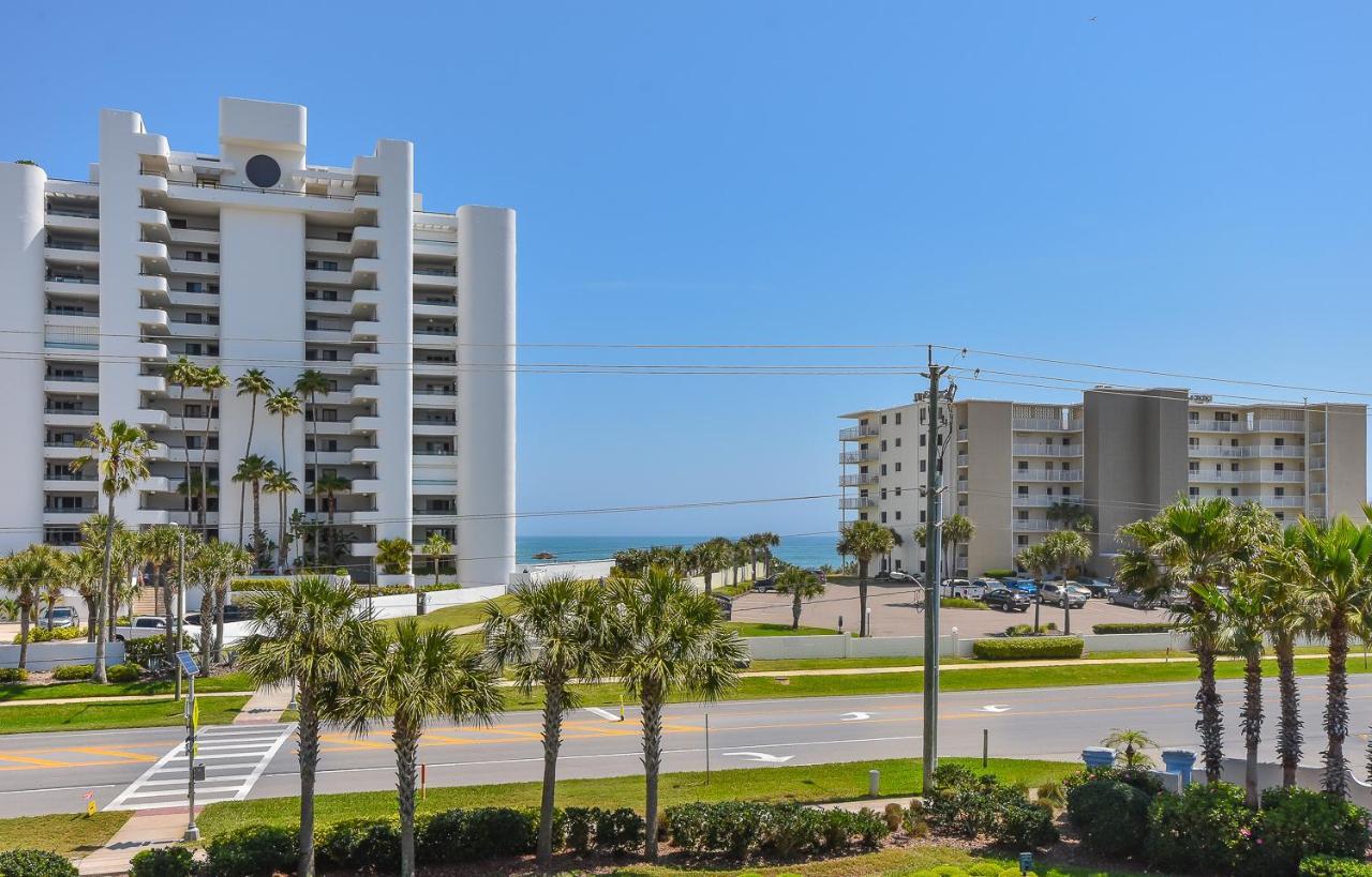 Apartment Set Sail In Beautiful Coastal Themed 32 With Gorgeous Ocean Views Ow13-305