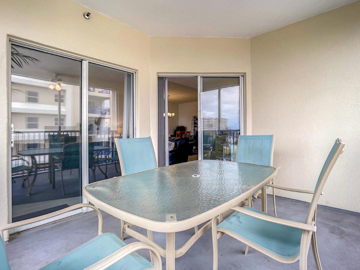 Apartment Beautiful 3 Bedroom 2 Bath With Breath Taking Views Of The Ocean. Ow1-407 New Smyrna Beach