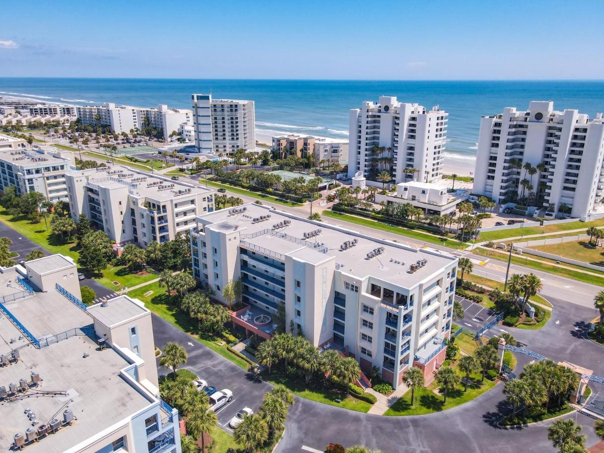 Set Sail In Beautiful Coastal Themed 32 With Gorgeous Ocean Views Ow13-305 New Smyrna Beach