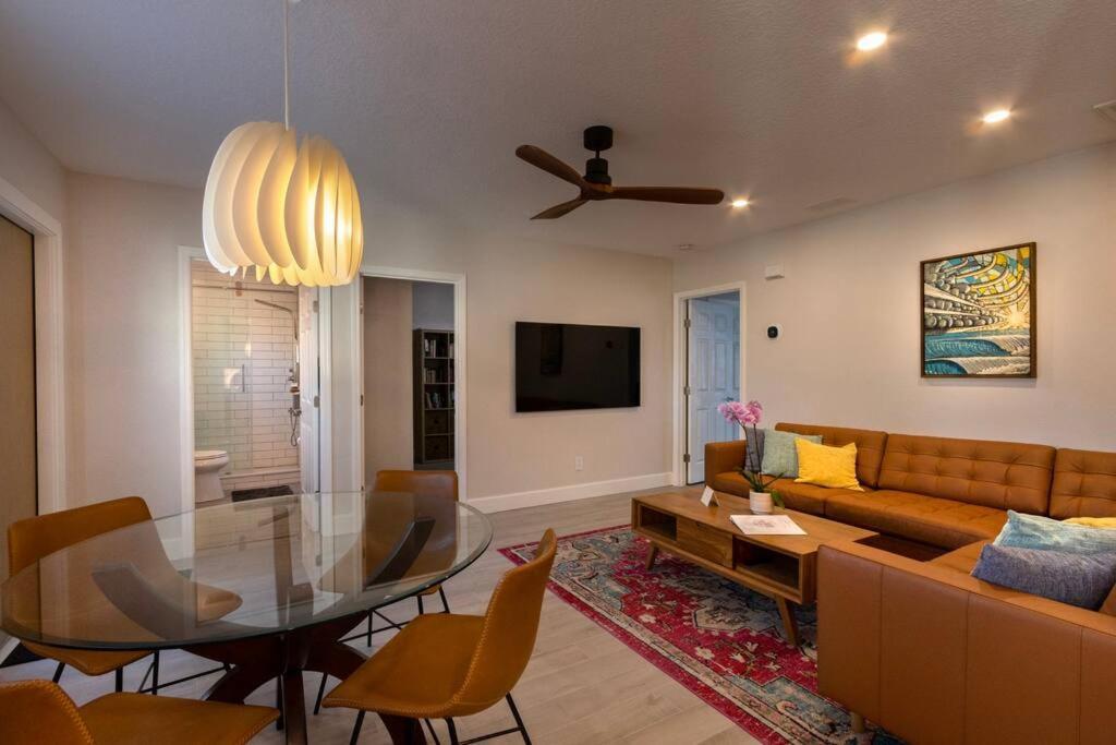 New Stylish & Cozy Dune Daisy Near & Flagler Holiday home